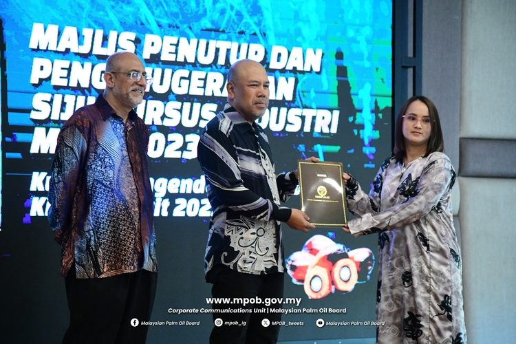 2024 Majlis Penutup Kursus Industri 2023 (1)