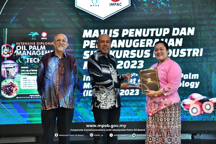 2024 Majlis Penutup Kursus Industri 2023 (6)