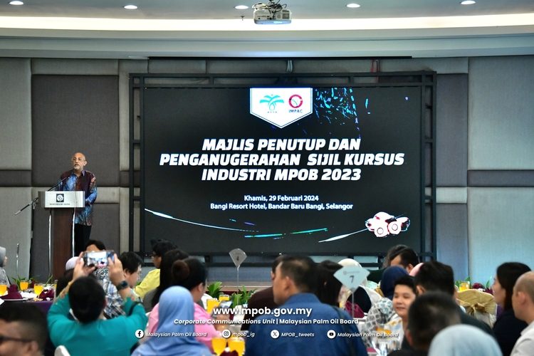 2024 Majlis Penutup Kursus Industri 2023 (7)